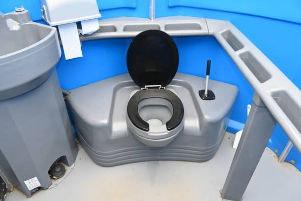 Best Local porta potty services  in East Milton, FL